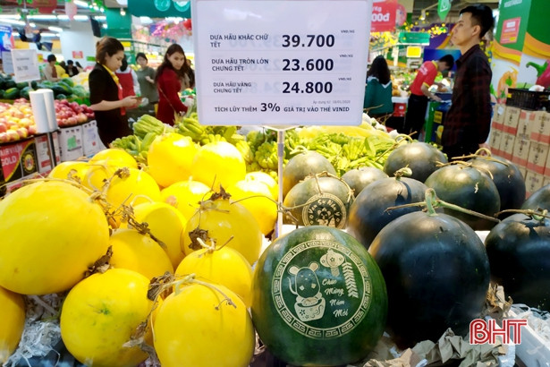 Mê mẩn bưởi hồ lô, bưởi thỏi bạc tạo hình tài - lộc của nông dân Hà Tĩnh