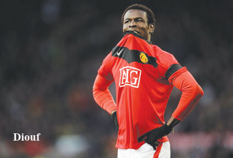 Khám phá đường dây “buôn lậu cầu thủ” của Solskjaer