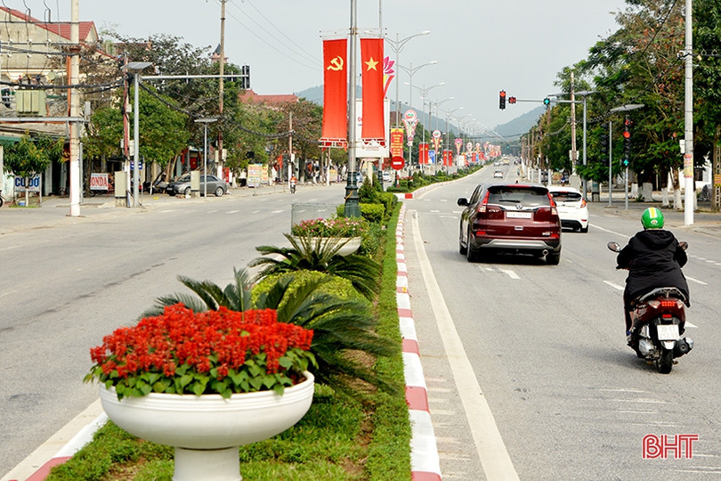 Xuân về rực rỡ trên đô thị phía Bắc Hà Tĩnh