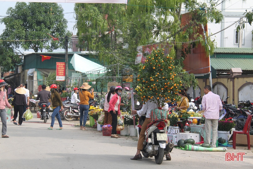 Náo nức phiên chợ tết những ngày cuối năm ở Hà Tĩnh ảnh 19 Náo nức phiên chợ tết những ngày cuối năm ở Hà Tĩnh