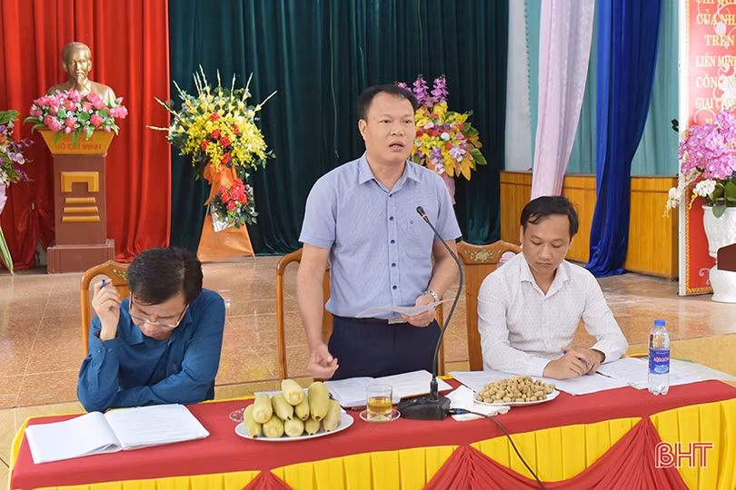 Tháo gỡ khó khăn, kêu gọi nguồn lực hỗ trợ xã Hương Liên sớm đạt chuẩn nông thôn mới