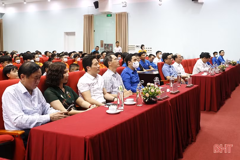 Trao 57 giải thưởng tại Hội thi Tin học trẻ tỉnh Hà Tĩnh năm 2022