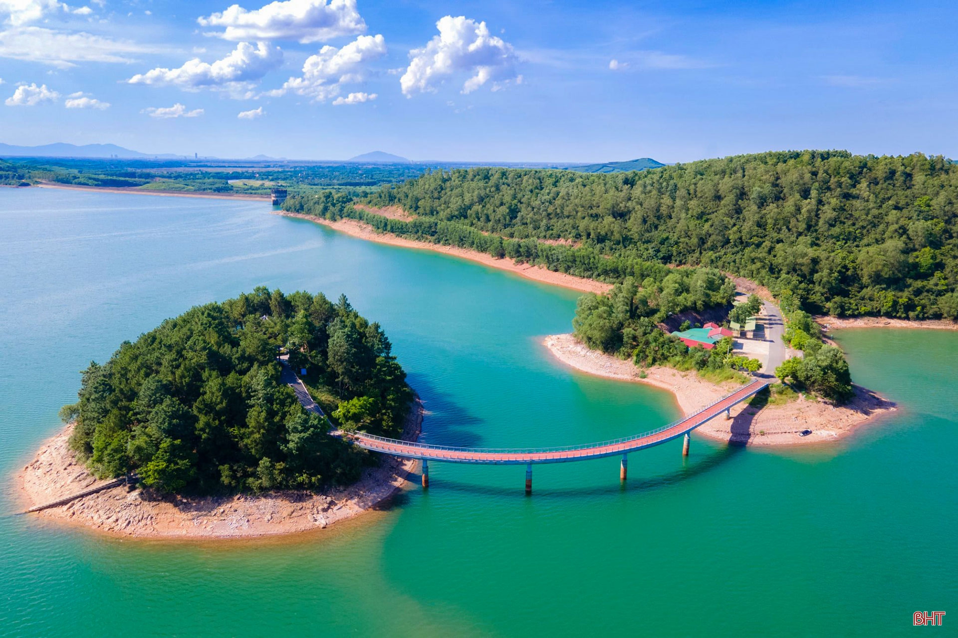 Xuôi dòng Kẻ Gỗ…