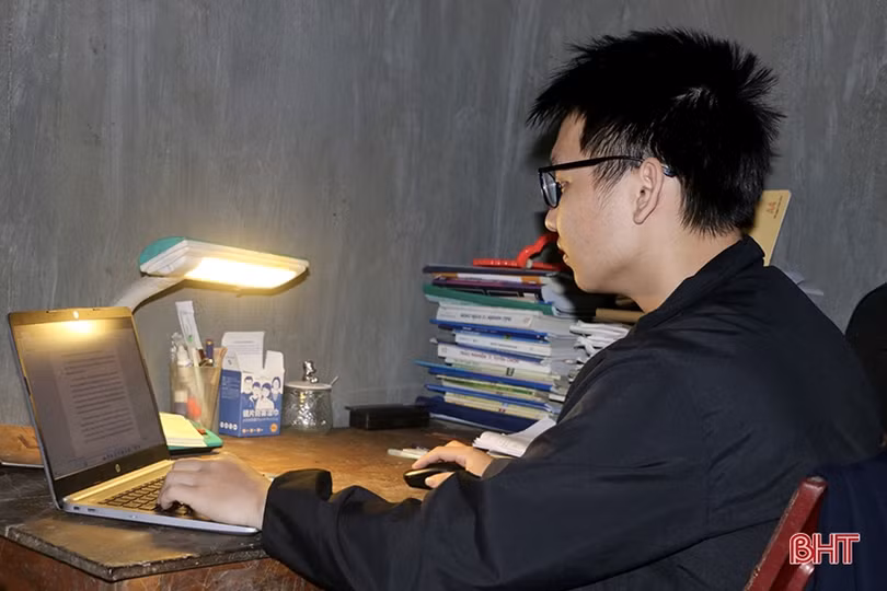 Học sinh duy trì tự học chuẩn bị cho ngày trở lại trường