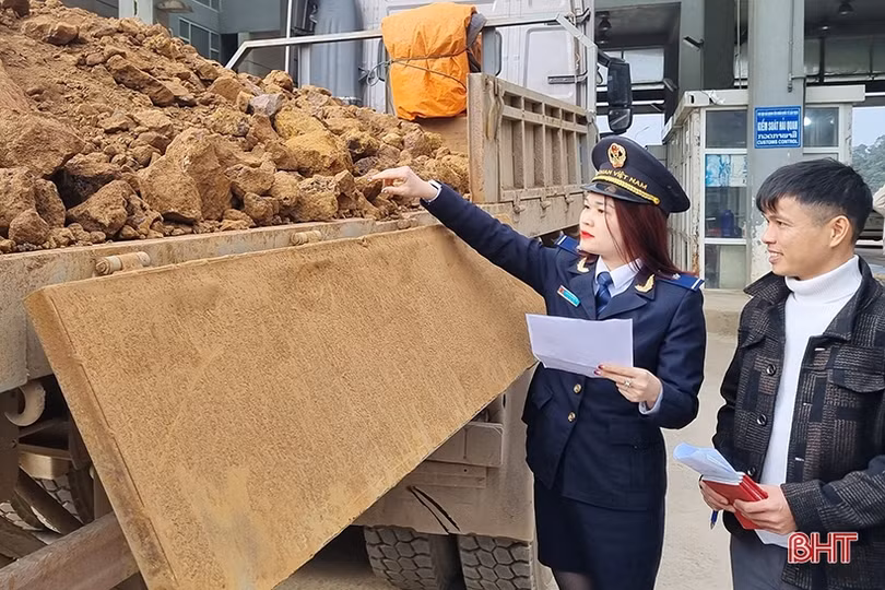 Kỳ vọng từ những chuyến hàng thông quan đầu năm Rồng