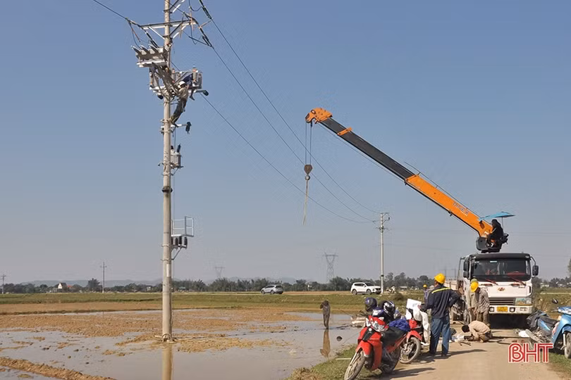 Điện lực Hà Tĩnh quyết tâm đóng điện 19 dự án bổ sung trước 31/12
