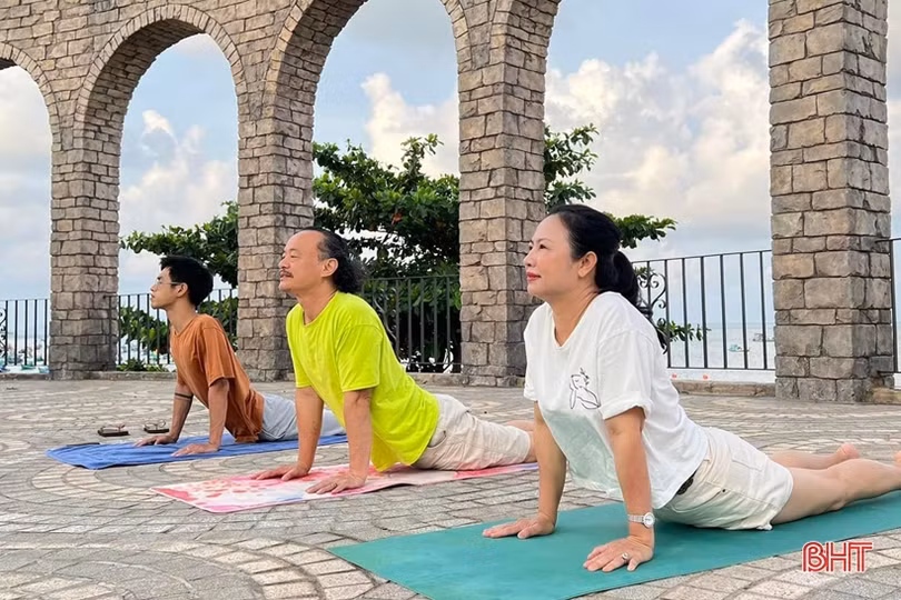 Yoga Hà Tĩnh bắt nhịp mạnh mẽ với xu hướng phát triển