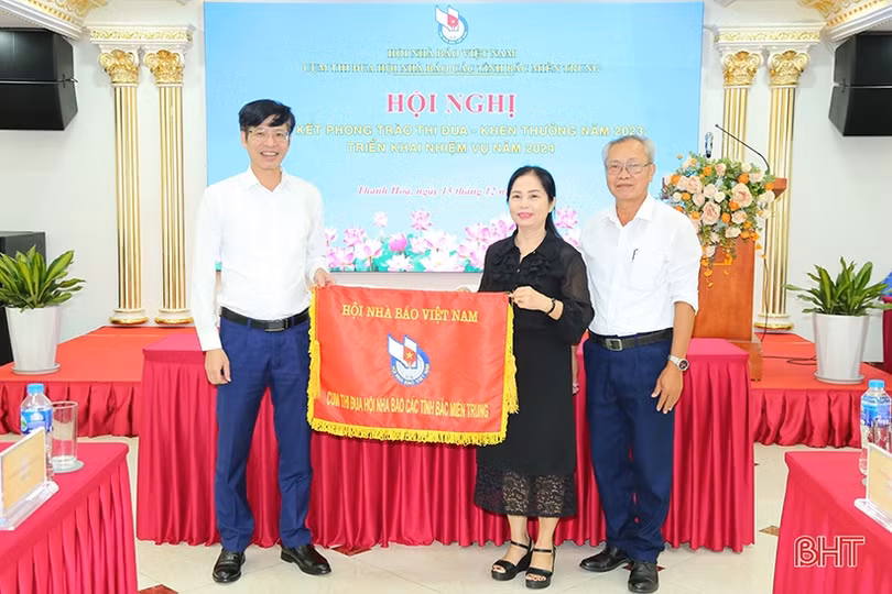 Các tỉnh Bắc miền Trung tạo nhiều sân chơi nghiệp vụ cho người làm báo