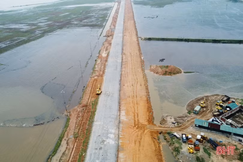 BQL Dự án đầu tư xây dựng khu vực Khu kinh tế tỉnh giải ngân vốn đầu tư công đạt trên 84,7%