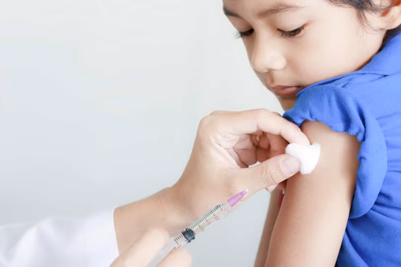 5 điều cần lưu ý giúp trẻ phòng bệnh khi giao mùa
