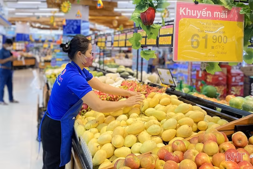 Co.opmart Hà Tĩnh khởi động tết bằng chương trình khuyến mãi mùa Giáng sinh