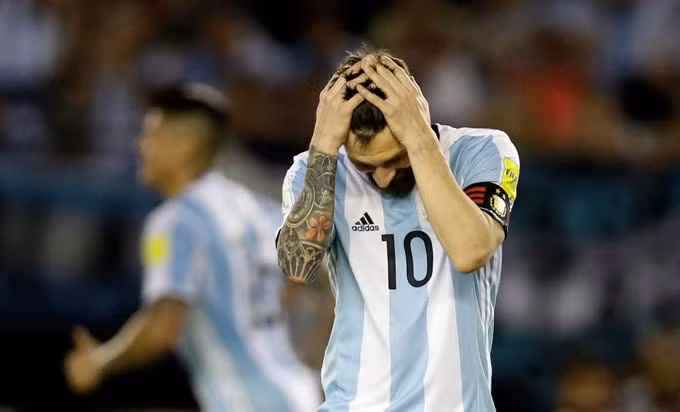 messi o dt argentina ke co don giua rung sat thu