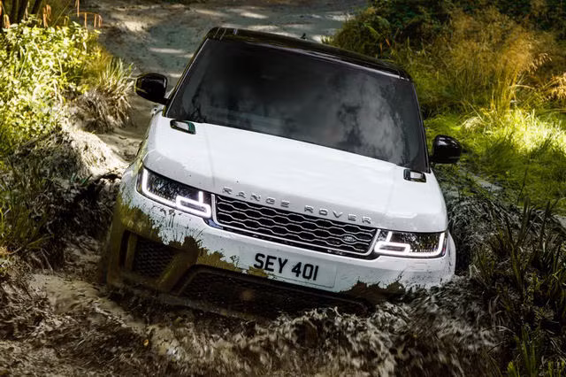 range rover sport 2018 co gia tu 1 84 ty dong