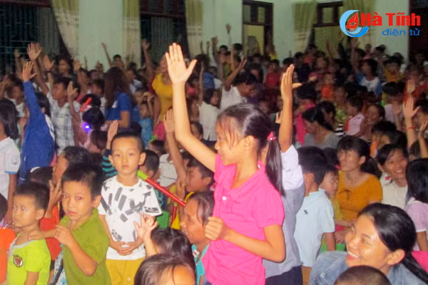 photo trung thu ron rang khap noi noi o ha tinh