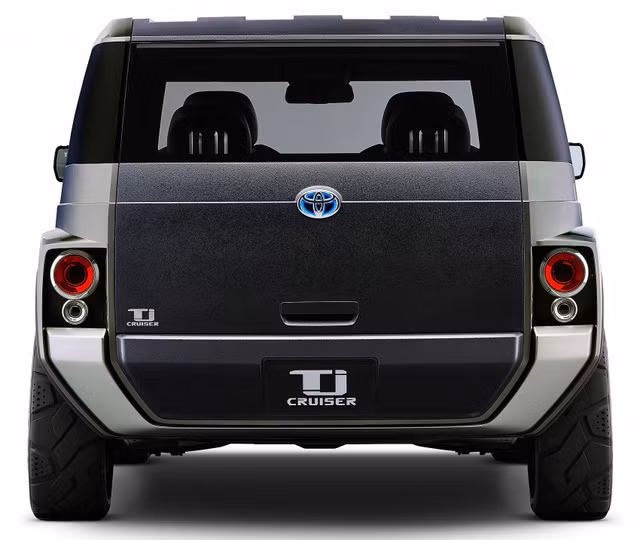 toyota tj cruiser con chung cua anh suv va chi xe van cho hang