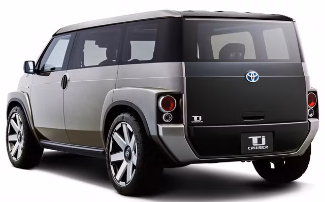toyota tj cruiser con chung cua anh suv va chi xe van cho hang