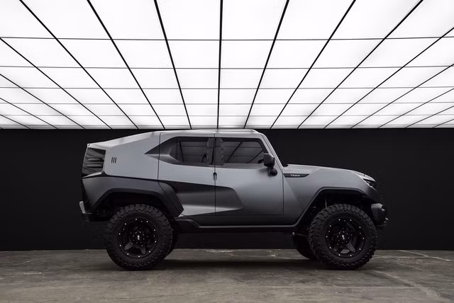 rezvani tank xe suv manh 500 ma luc co camera nhiet quan sat ban dem