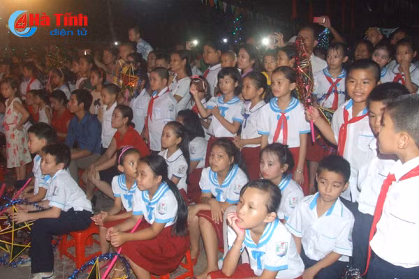 photo trung thu ron rang khap noi noi o ha tinh