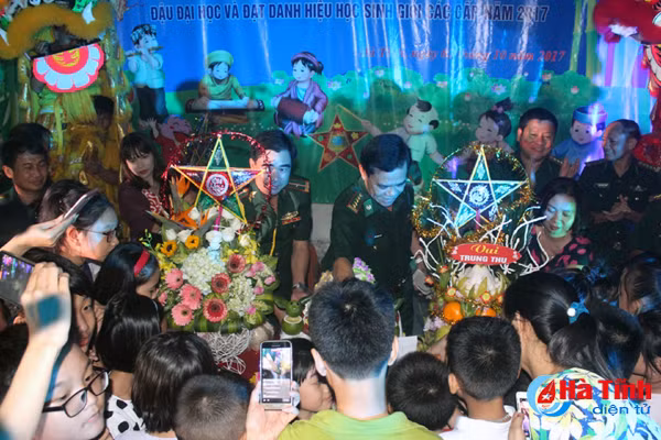 photo trung thu ron rang khap noi noi o ha tinh