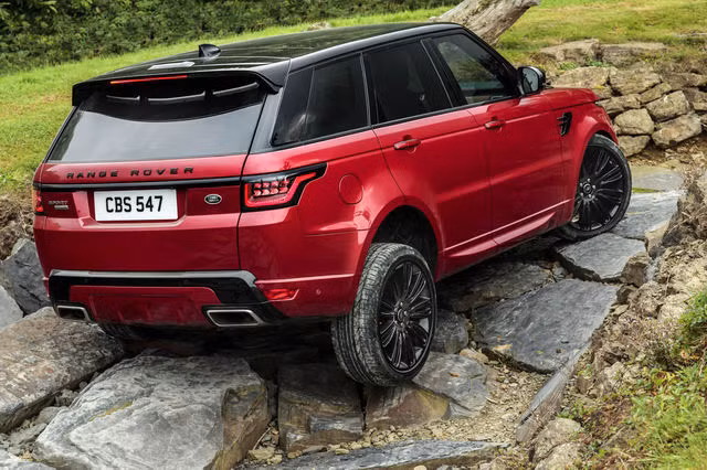 range rover sport 2018 co gia tu 1 84 ty dong