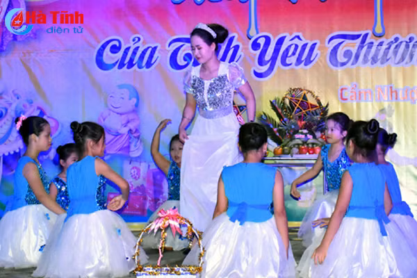 photo trung thu ron rang khap noi noi o ha tinh