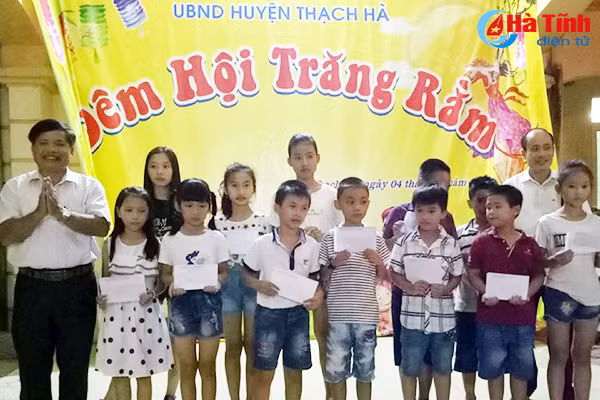 photo trung thu ron rang khap noi noi o ha tinh