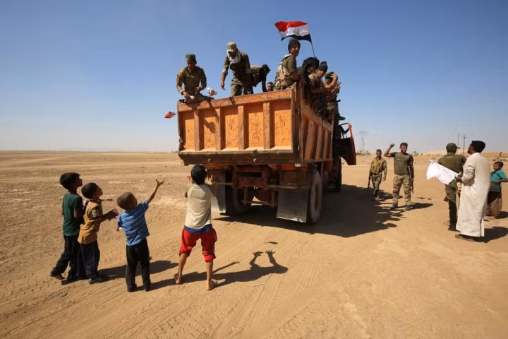 hinh anh binh si iraq tien ve giai phong hawija khoi tay is