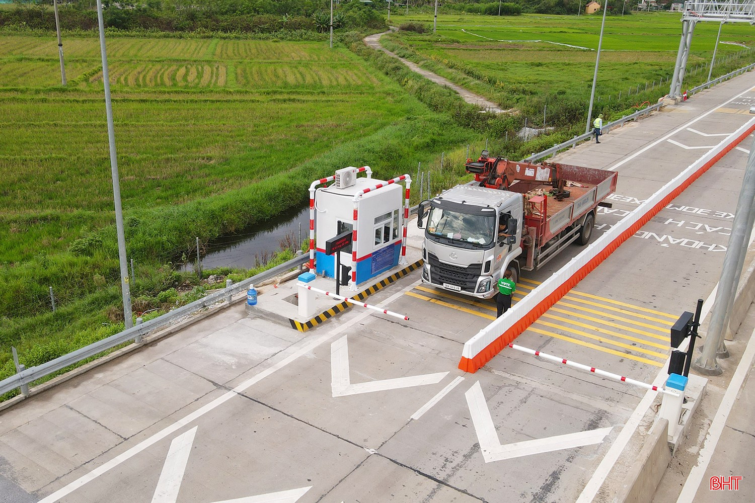 bqbht_br_thu-phi-cao-toc-o-ha-tinh-11b.jpg