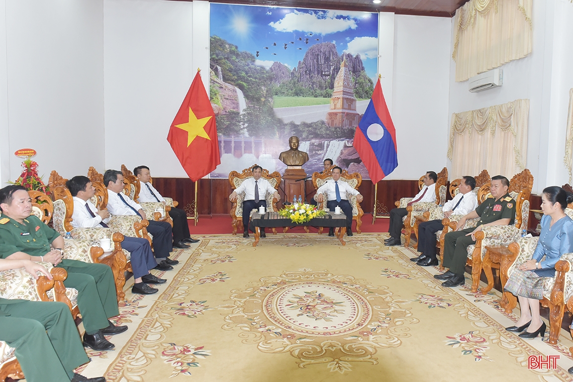 Củng cố thêm mối quan hệ hữu nghị truyền thống Hà Tĩnh - Bolikhămxay