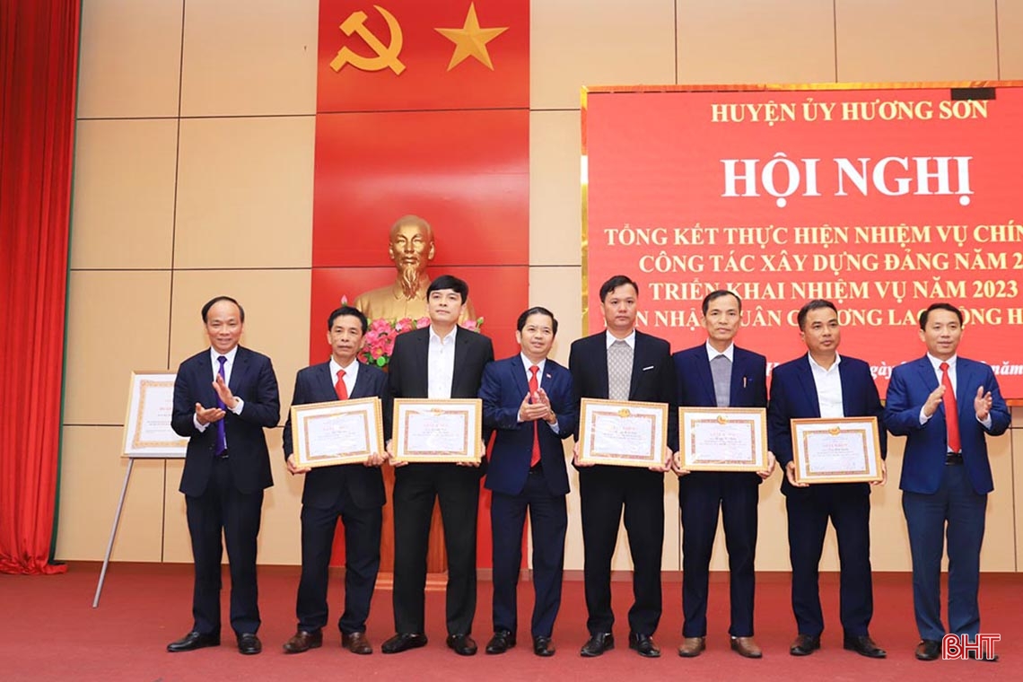 Hương Sơn xây dựng chương trình hành động phù hợp, thực hiện thắng lợi nhiệm vụ phát triển năm 2023