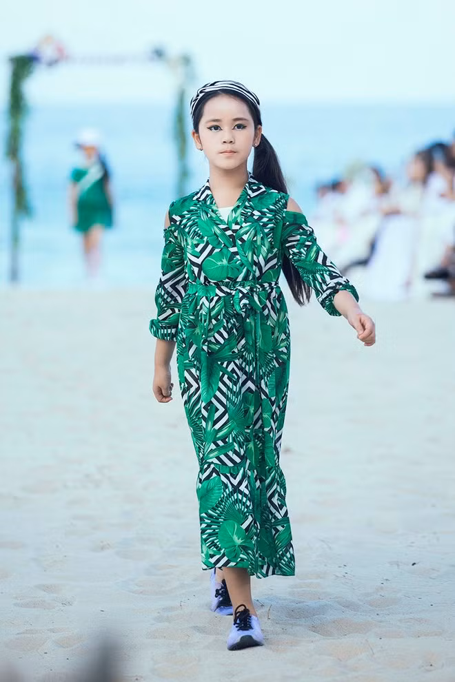 Những “Thiên thần” đầy ấn tượng của Tuần thời trang trẻ em Việt Nam