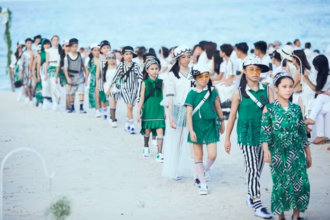 Những “Thiên thần” đầy ấn tượng của Tuần thời trang trẻ em Việt Nam