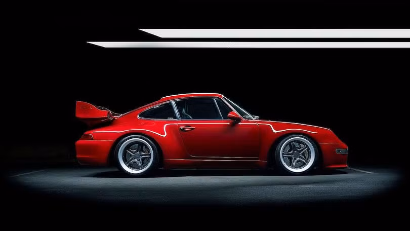 Cận cảnh Porsche 911 993 “giật mới”, thét giá 12,05 tỷ