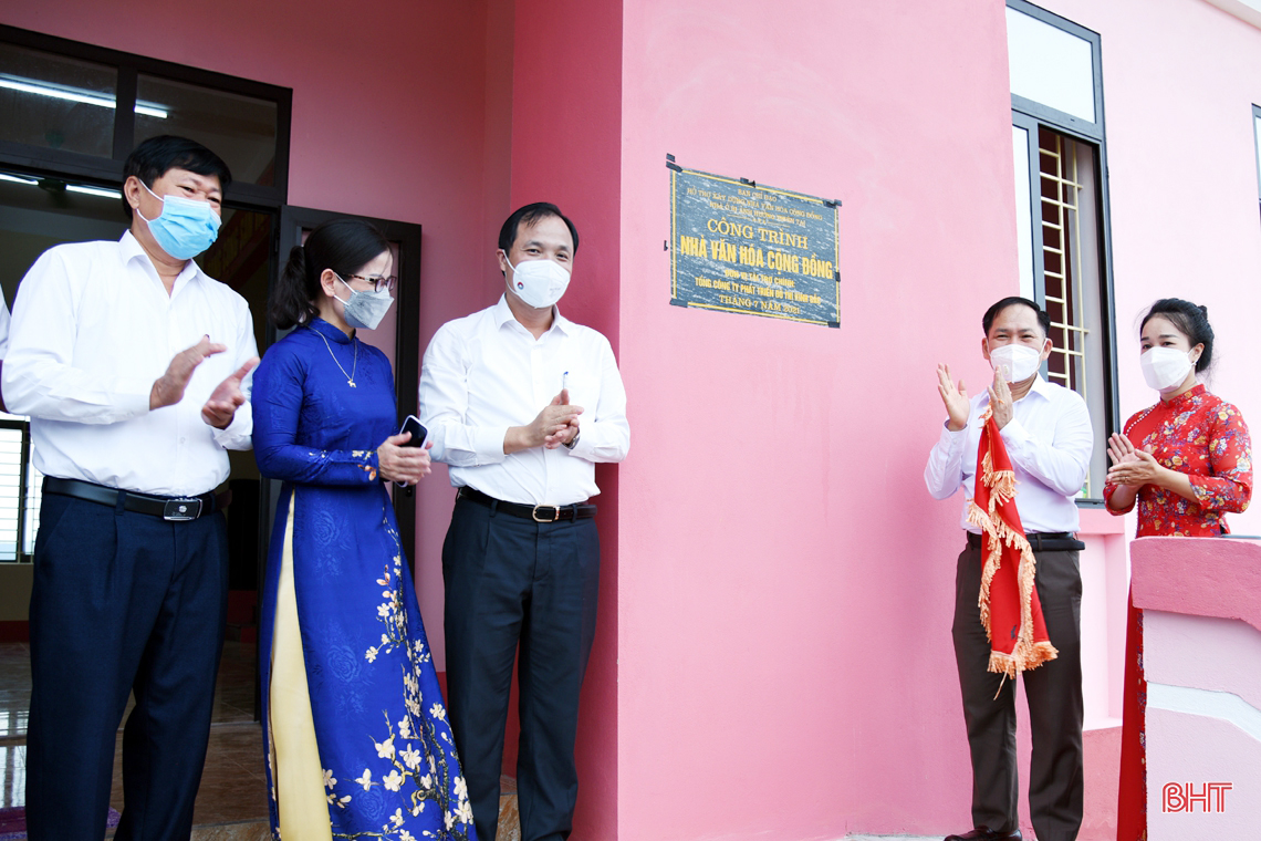Bí thư Tỉnh ủy Hà Tĩnh dự khánh thành nhà văn hóa cộng đồng kết hợp tránh bão, lũ ở huyện Kỳ Anh
