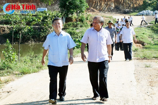 Tập trung "4 hóa" trong sản xuất, tiếp tục nâng cao đời sống nhân dân ảnh 2