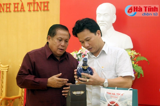 Hà Tĩnh luôn ưu tiên, tạo thuận lợi để DN Lào đầu tư vào địa bàn ảnh 4 Hà Tĩnh luôn ưu tiên, tạo thuận lợi để DN Lào đầu tư vào địa bàn ảnh 4