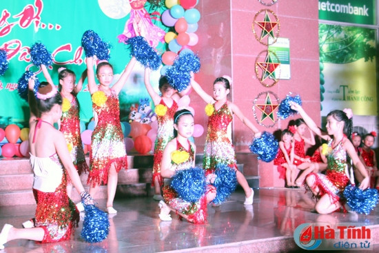 Đêm Trung thu có ngàn ông trăng… ! ảnh 3