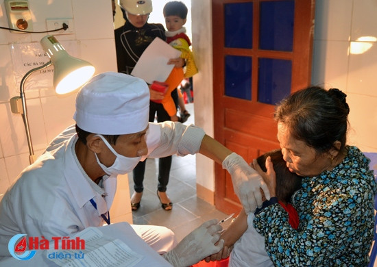 Tạo miễn dịch phòng bệnh viêm gan B sớm cho trẻ ảnh 1 Tạo miễn dịch phòng bệnh viêm gan B sớm cho trẻ ảnh 1