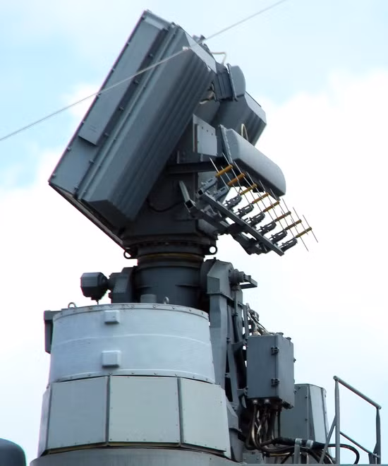 Giàn tên lửa trên cặp tàu chiến hiện đại nhất Việt Nam ảnh 10