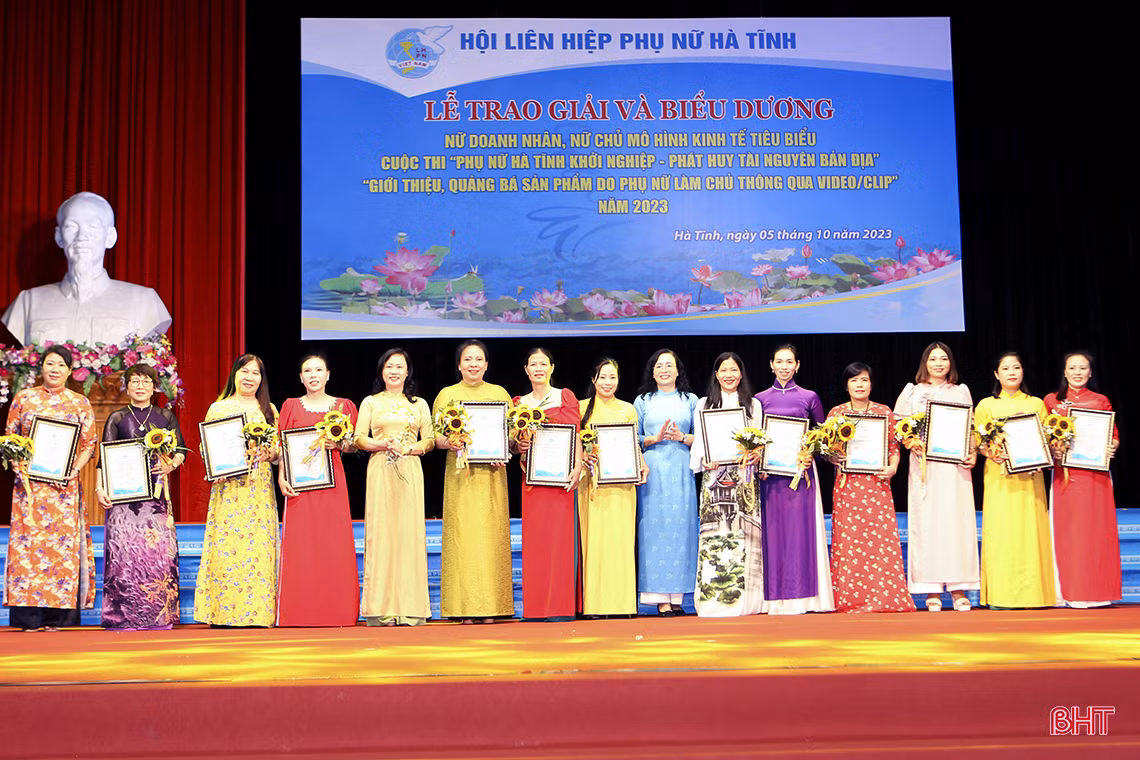 Trao giải cuộc thi phụ nữ Hà Tĩnh khởi nghiệp và vinh danh các doanh nghiệp nữ tiêu biểu