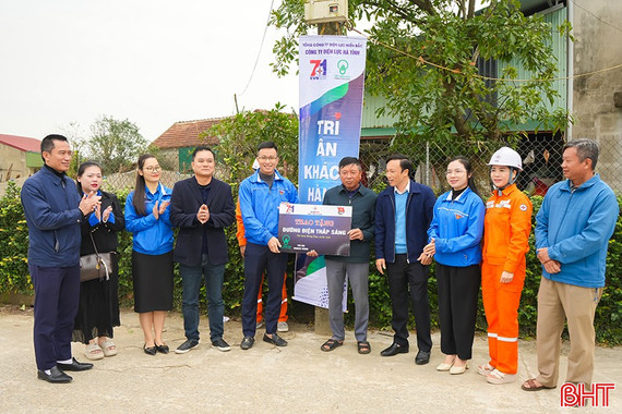 Điện lực Hà Tĩnh thực hiện chuỗi hoạt động tri ân khách hàng