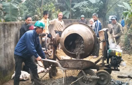 Chỉ tiêu 120 ngày làm 120 km đường bê tông ở Can Lộc dần trở thành hiện thực