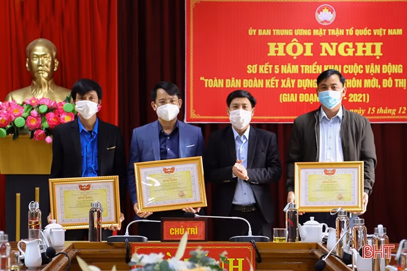 Hà Tĩnh có 3 cá nhân được nhận bằng khen của Ủy ban Trung ương MTTQ Việt Nam