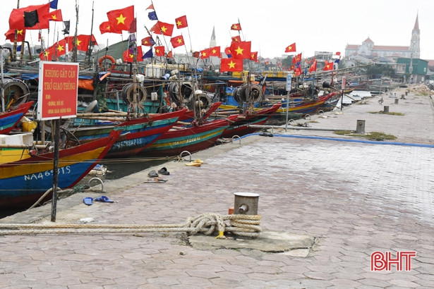 331 tàu, thuyền đã vào tránh trú bão số 9 ở Lộc Hà