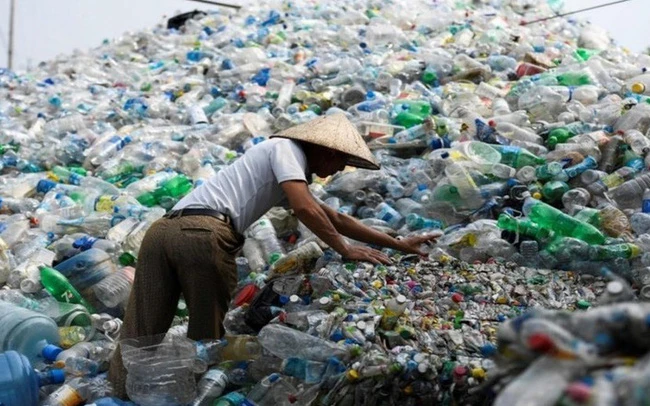 Mỗi người Việt Nam xả ra 64 kg rác thải nhựa/năm