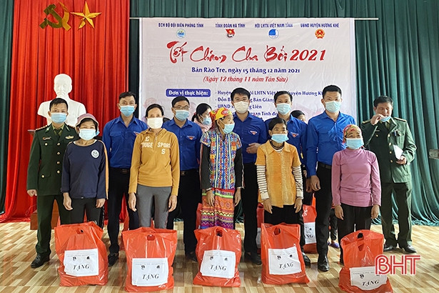 Vui Tết Chăm Cha Bới cùng bà con dân tộc Chứt