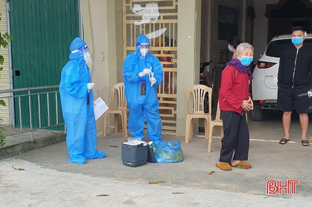 191 trường hợp F1 của 4 ca bệnh ở Thạch Long âm tính lần 1 với virus SARS-CoV-2