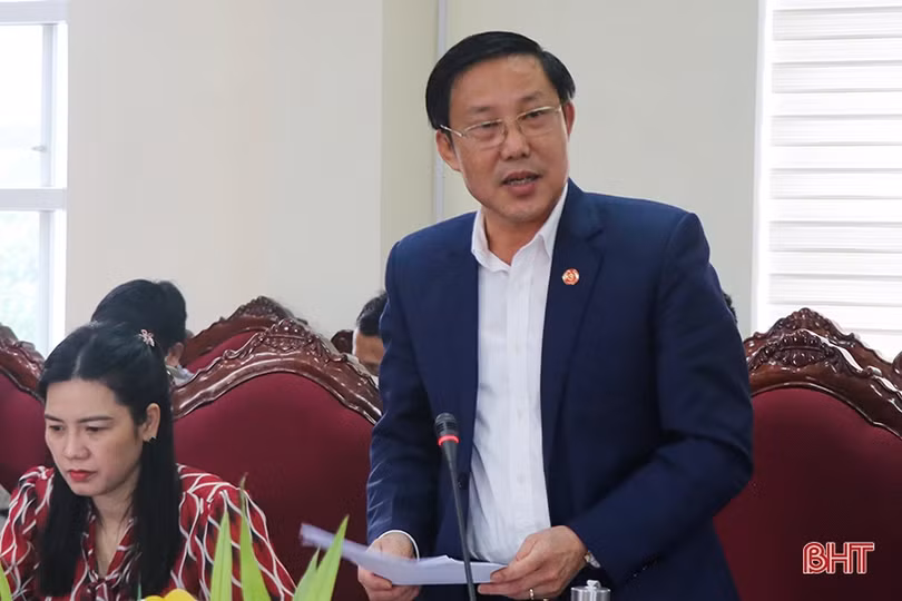 Đổi mới trong chỉ đạo, điều hành, triển khai quyết liệt, hiệu quả các nghị quyết đại hội Đảng ở Can Lộc