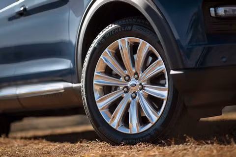 Ford Explorer 2022 ra mắt tại Đông Nam Á, chờ về Việt Nam