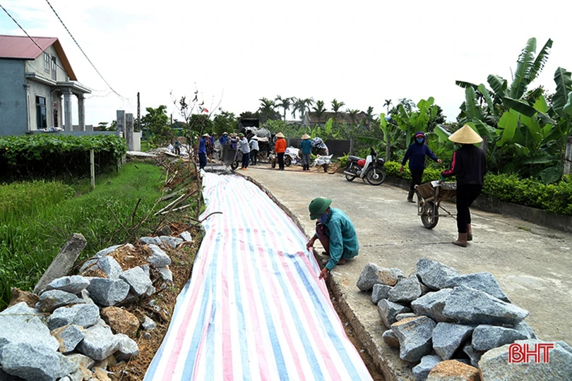 Hà Tĩnh xem xét ban hành chính sách hỗ trợ phát triển nông nghiệp, nông thôn, tạo nguồn lực xây dựng tỉnh nông thôn mới